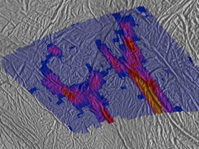 Icy Saturn Moon's 'Tiger Stripes' More Extensive Than Thought